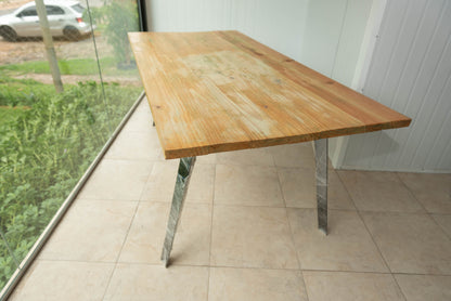 Mesa rectangular de madera