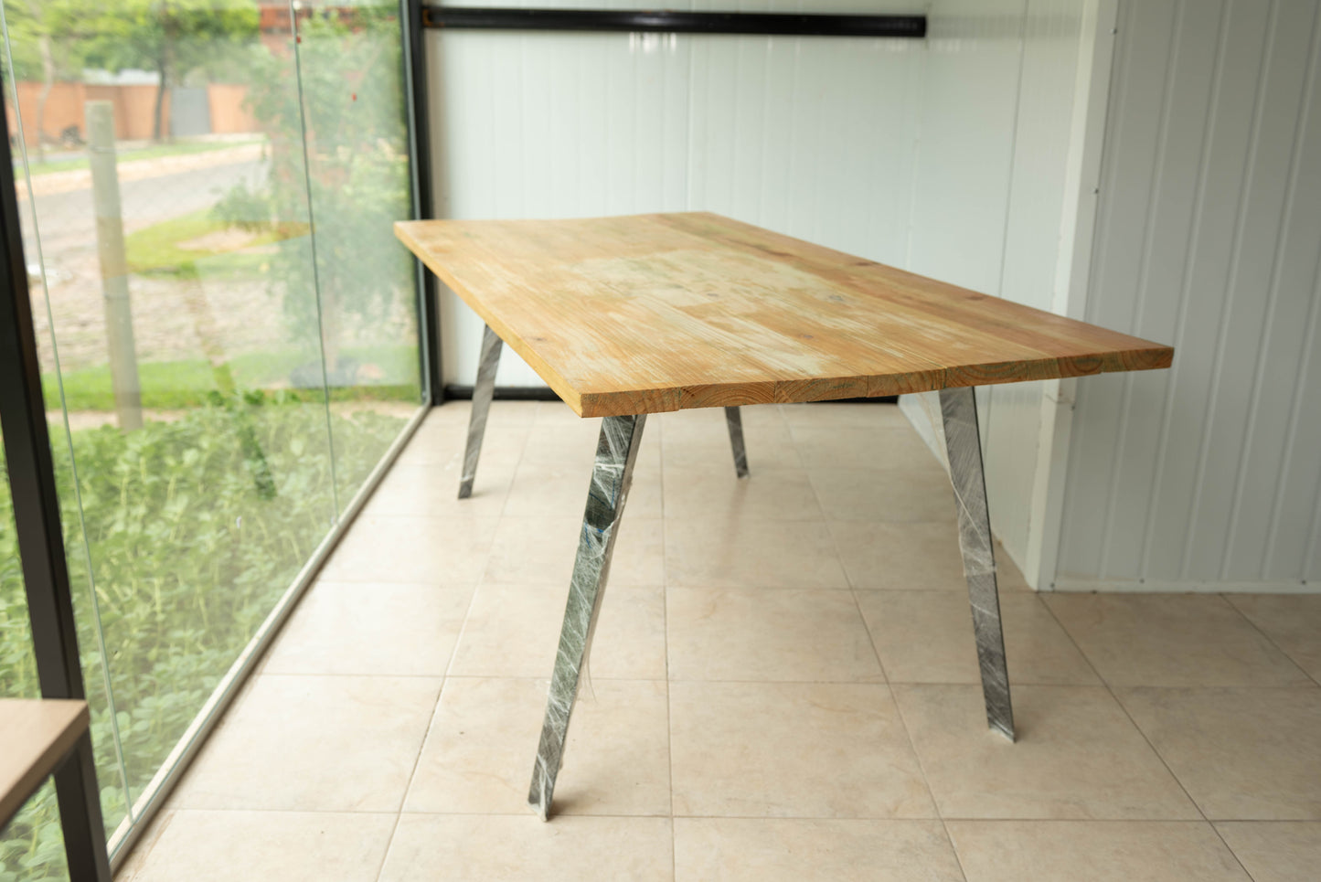 Mesa rectangular de madera